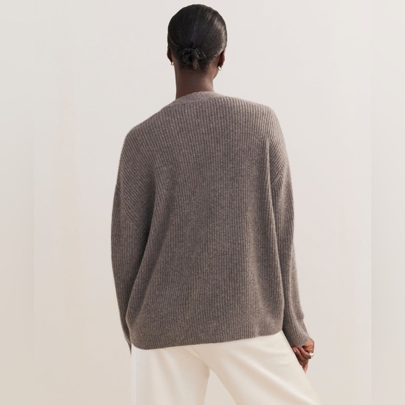 JENNI KAYNE
Cropped Cashmere Cocoon Cardigan new color  Seasonal:Shadow - Picture 4 of 12